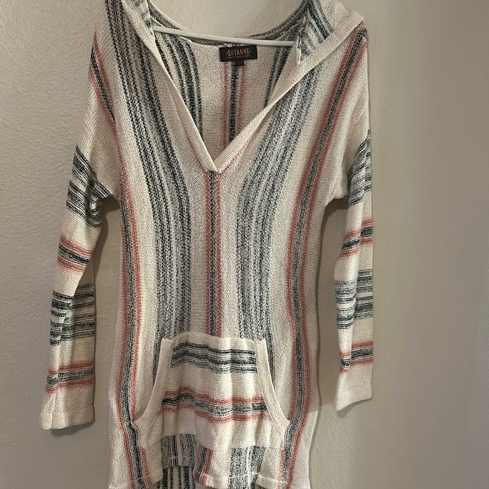 Shyanne Lute Sweater
